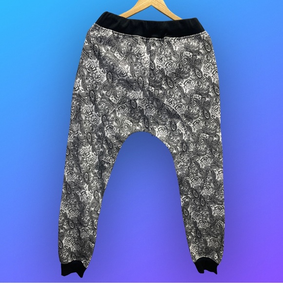 American Stitch paisley jogger pants - Picture 2 of 4